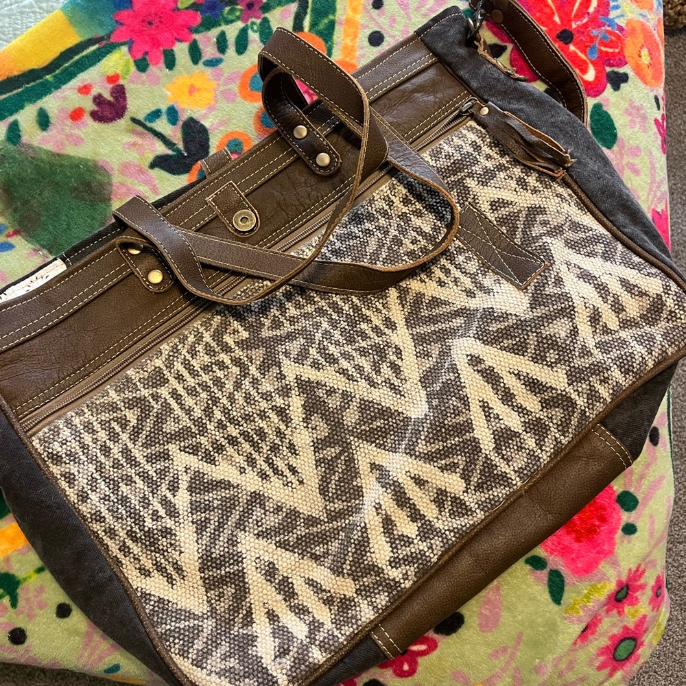 Myra work or weekend tote bag